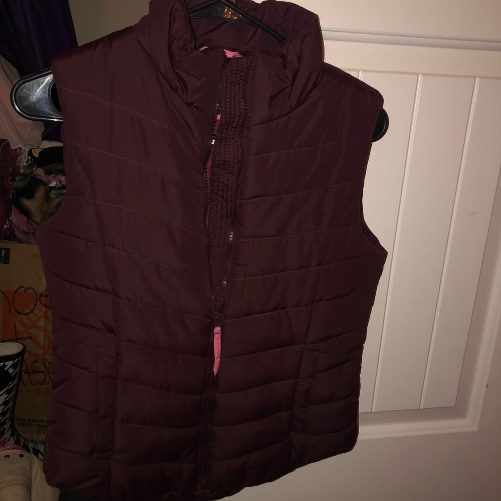 BRAND NEW: Aeropostale puff vest